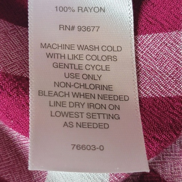 Liz Claiborne Womens  Top Size L Red White Plaid V Neck Country Cuffed Sleeve - Picture 9 of 9